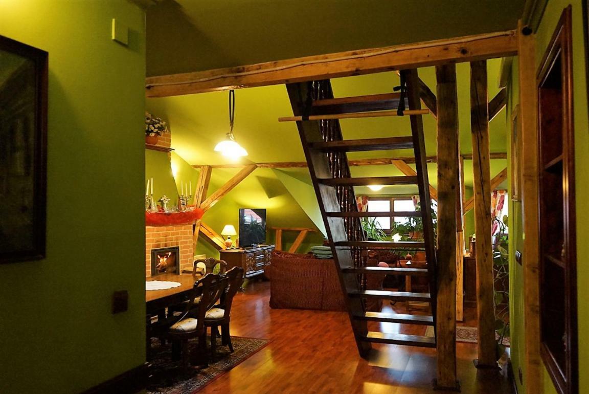 Apartamento Luxury Oldtown Loft 320M2 On Hlavna Street Košice Exterior foto
